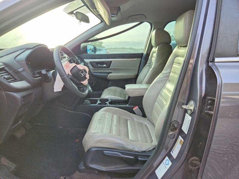 Photo 7 from auction – 2017 HONDA CR-V LX with VIN 7FARW5H36HE001883