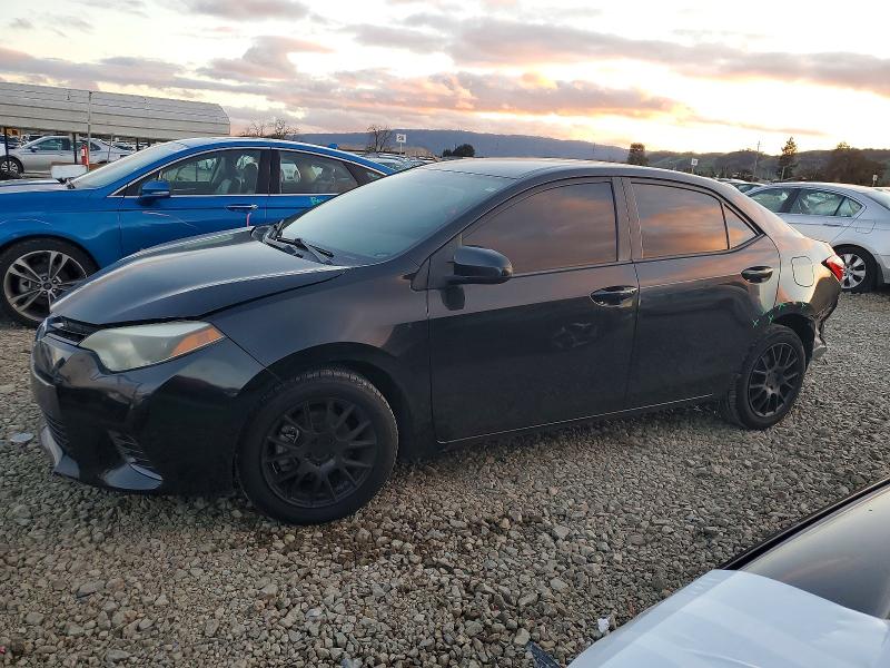 TOYOTA COROLLA L 2015 with VIN 5YFBURHE2FP319481 - Photo from auction