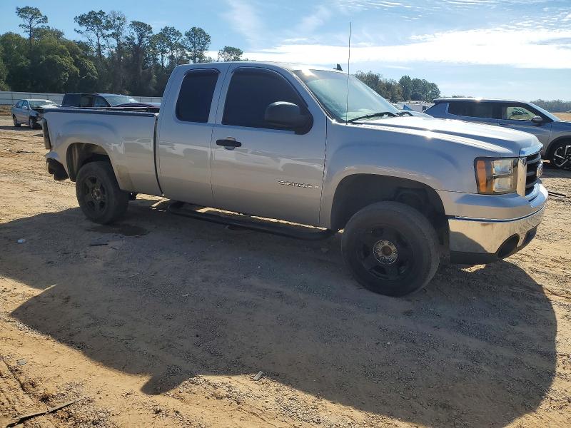 Photo 4 from auction – 2007 GMC NEW SIERRA with VIN 2GTEC19J571621327