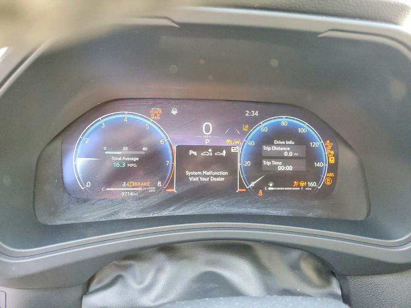 Photo 9 from auction – 2024 TOYOTA GRAND HIGH with VIN 5TDAAAB52RS004348
