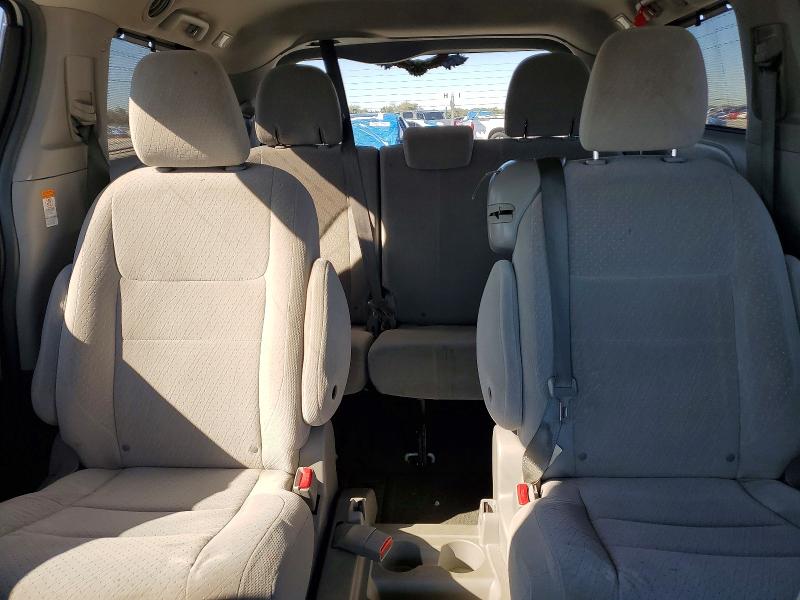 Photo 10 from auction – 2016 TOYOTA SIENNA with VIN 5TDKK3DC1GS717488