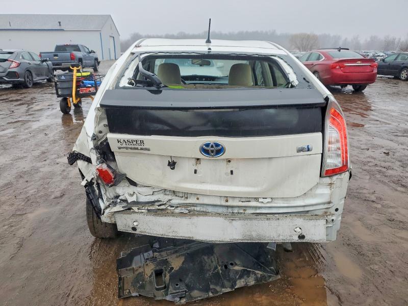 Photo 6 from auction – 2013 TOYOTA PRIUS with VIN JTDKN3DU9D5652472
