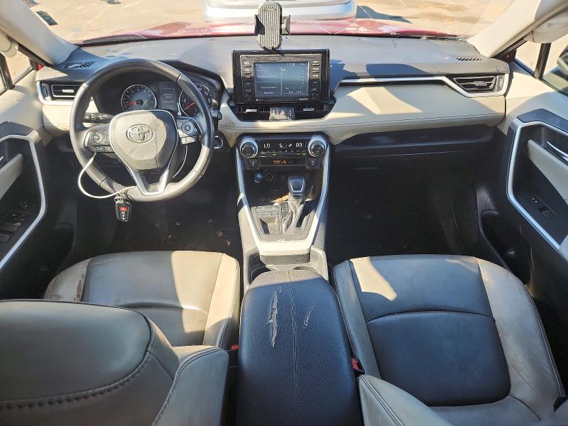 Photo 8 from auction – 2021 TOYOTA RAV4 with VIN 2T3C1RFV1MW138374