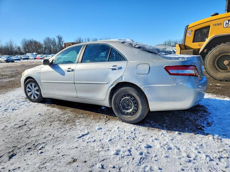 Foto 2 de la subasta – 2010 TOYOTA CAMRY BASE con VIN 4T4BF3EK2AR006364