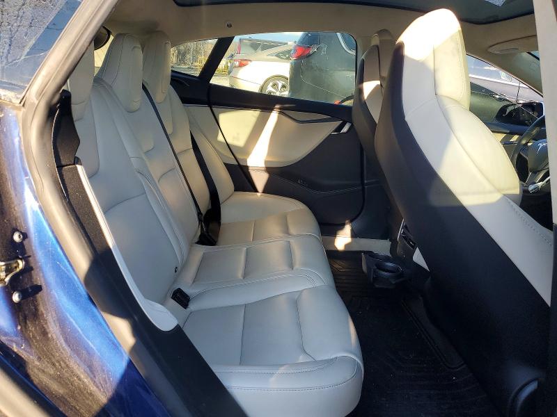 Photo 10 from auction – 2018 TESLA MODEL S with VIN 5YJSA1E27JF296885