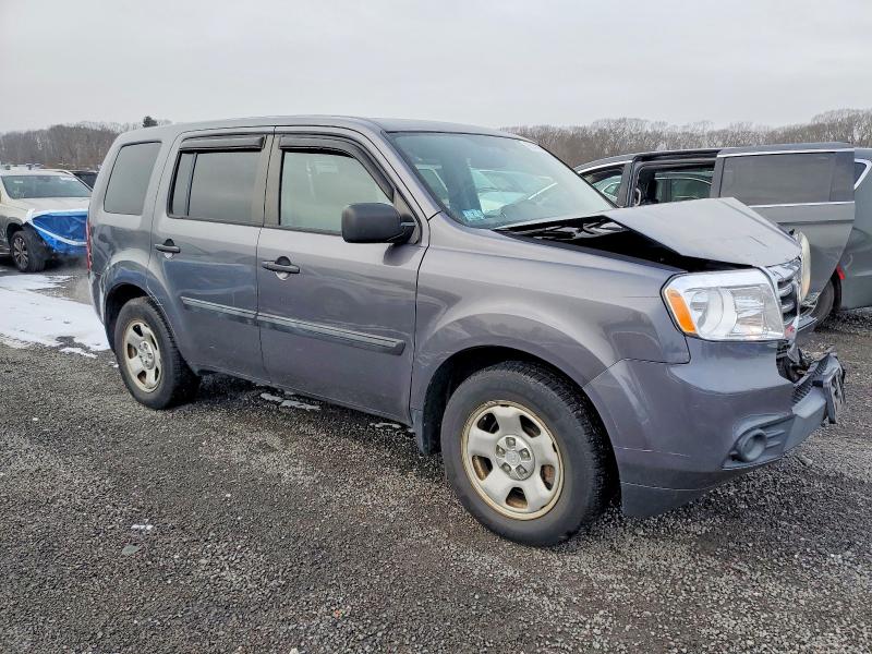 Photo 4 from auction – 2015 HONDA PILOT LX with VIN 5FNYF4H22FB039357