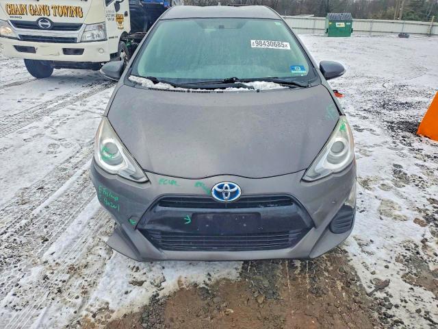 Photo 5 from auction – 2016 TOYOTA PRIUS C with VIN JTDKDTB38G1132675
