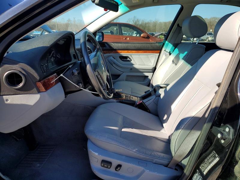 Photo 7 from auction – 2000 BMW 528 with VIN WBADM6342YGU05641