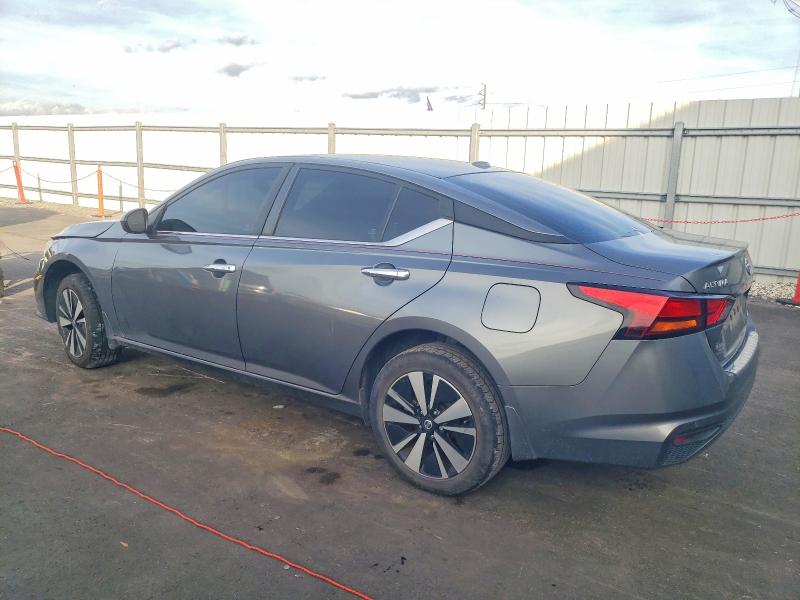 Photo 2 from auction – 2022 NISSAN ALTIMA SV with VIN 1N4BL4DW2NN338103