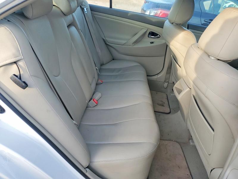 Photo 10 from auction – 2011 TOYOTA CAMRY with VIN 4T1BF3EK7BU681946