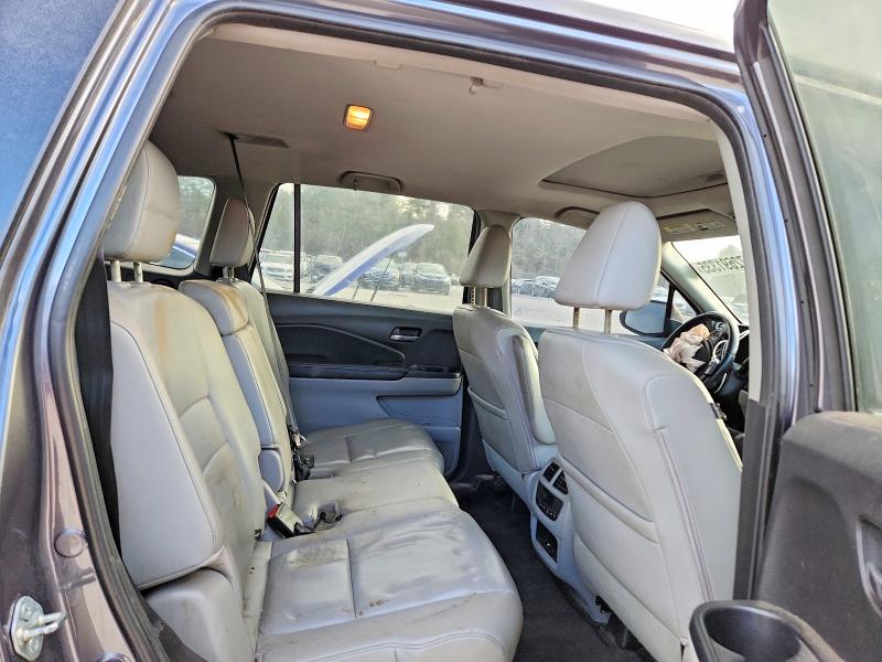 Photo 11 from auction – 2016 HONDA PILOT EXL with VIN 5FNYF6H56GB011455