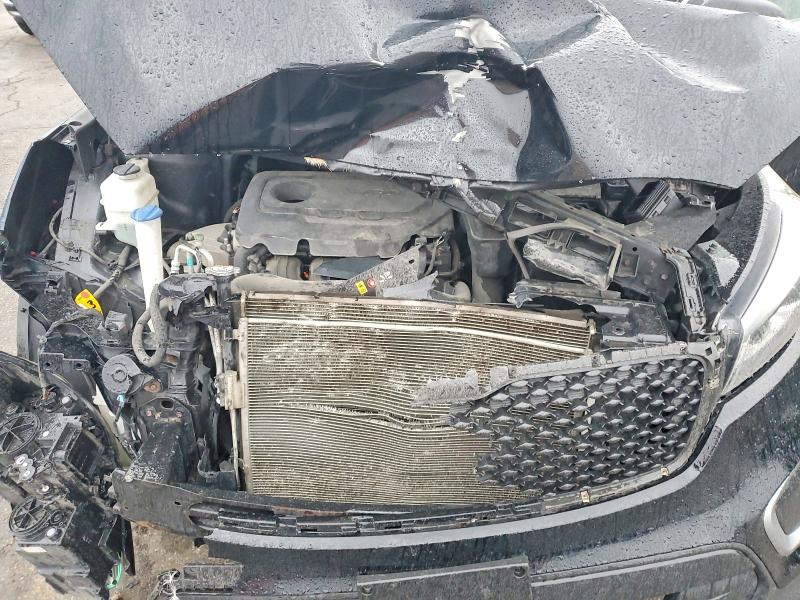Photo 12 from auction – 2016 KIA SORENTO LX with VIN 5XYPGDA37GG003833