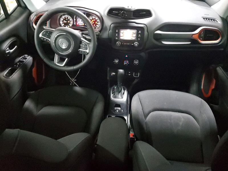 Photo 8 from auction – 2018 JEEP RENEGADE S with VIN ZACCJBAB5JPH26552