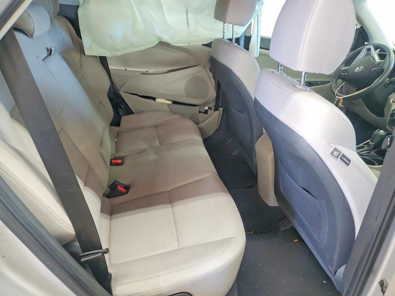 Photo 11 from auction – 2020 HYUNDAI TUCSON LIM with VIN KM8J33A44LU275751