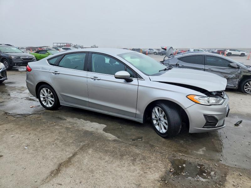 Photo 4 from auction – 2020 FORD FUSION with VIN 3FA6P0HD4LR184477