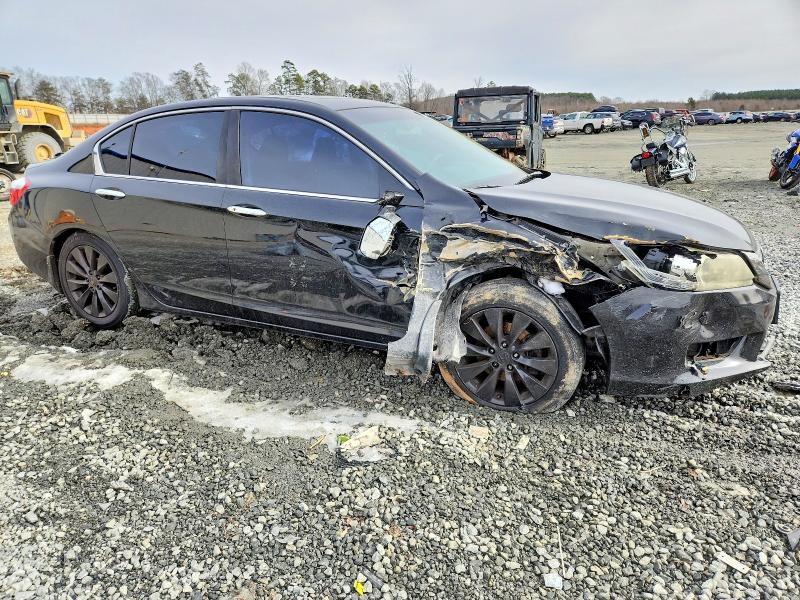 Photo 4 from auction – 2013 HONDA ACCORD with VIN 1HGCR2F78DA137417