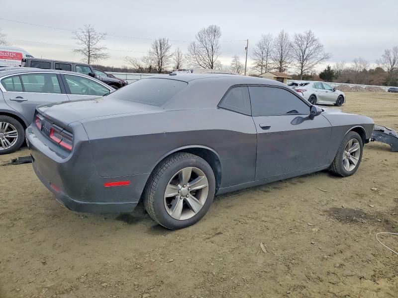 Photo 3 from auction – 2015 DODGE CHALLENGER with VIN 2C3CDZAG0FH865187