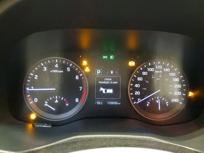 Photo 9 from auction – 2017 HYUNDAI TUCSON SE with VIN KM8J23A45HU279074