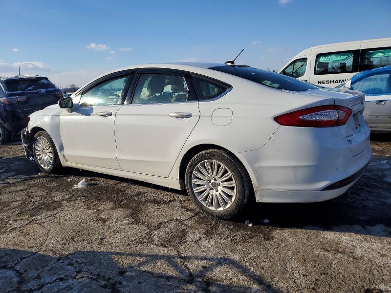 Photo 2 from auction – 2014 FORD FUSION SE with VIN 3FA6P0LU7ER167117