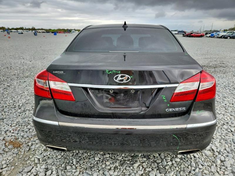 Photo 6 from auction – 2013 HYUNDAI GENESIS 3. with VIN KMHGC4DD0DU254635