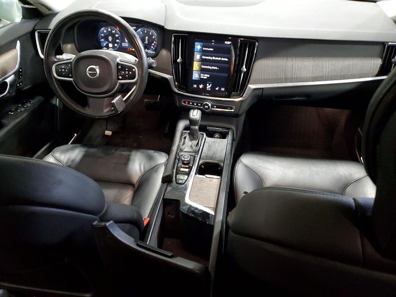 Photo 8 from auction – 2021 VOLVO V90 CROSS with VIN YV4A22NL2M1135040