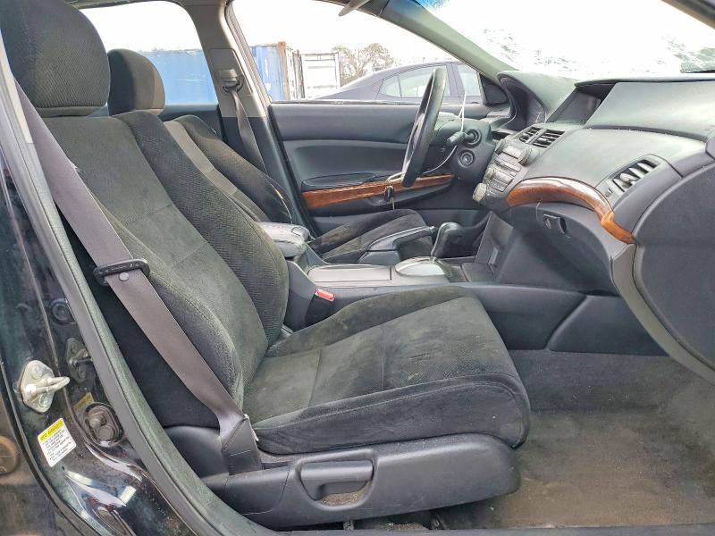 Photo 7 from auction – 2011 HONDA ACCORD with VIN 1HGCP2F77BA067976