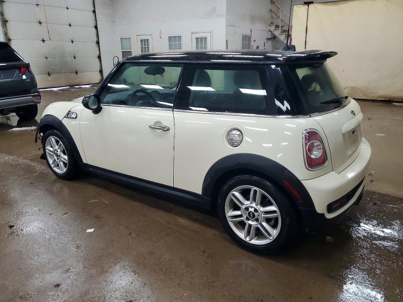 Photo 2 from auction – 2012 MINI COOPER S with VIN WMWSV3C54CTY19046