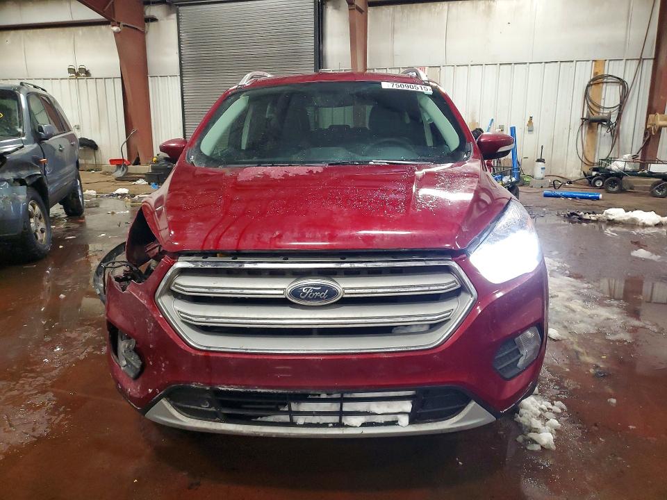 Photo 5 from auction – 2018 FORD ESCAPE TIT with VIN 1FMCU9J92JUC33404