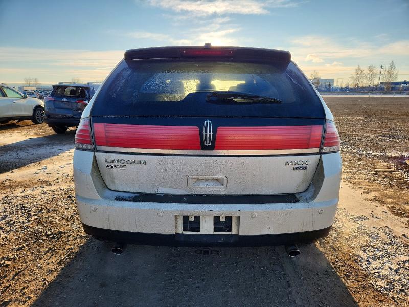Photo 6 from auction – 2007 LINCOLN MKX with VIN 2LMDU88C57BJ28374