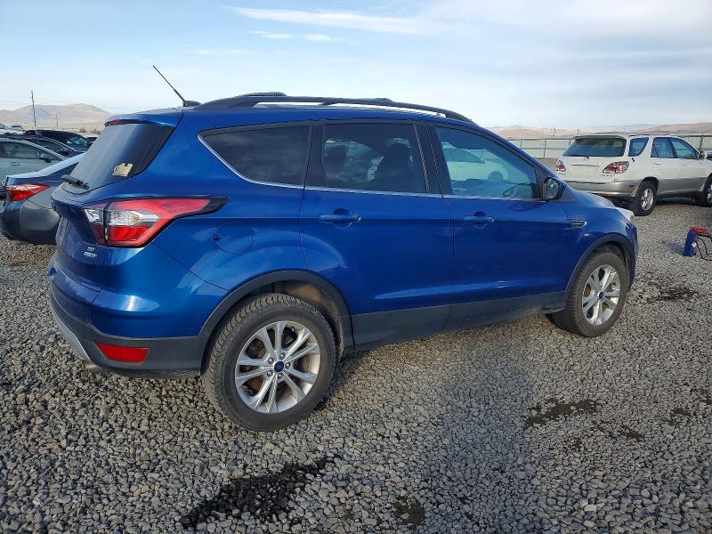 Photo 3 from auction – 2018 FORD ESCAPE SE with VIN 1FMCU9GD8JUB45484