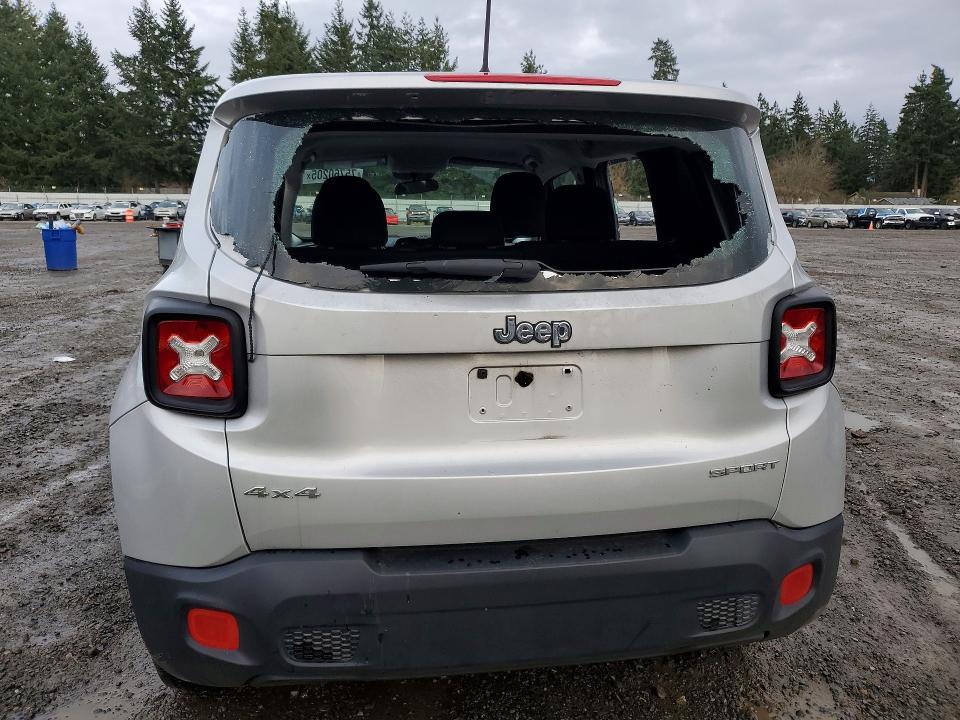 Photo 6 from auction – 2017 JEEP RENEGADE S with VIN ZACCJBAB5HPF47843