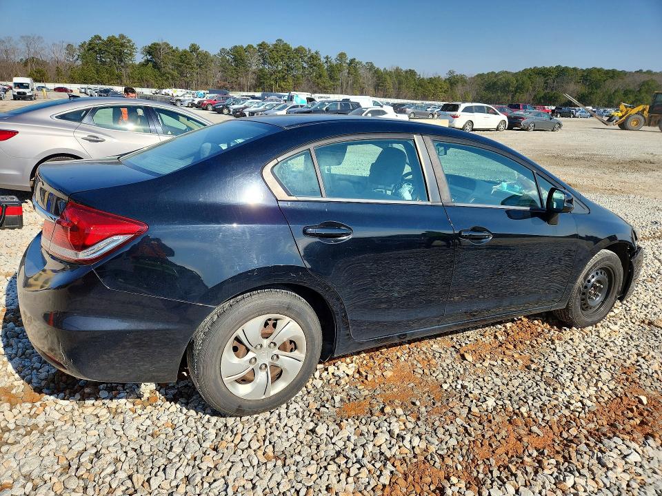 Photo 3 from auction – 2013 HONDA CIVIC with VIN 2HGFB2F58DH301931