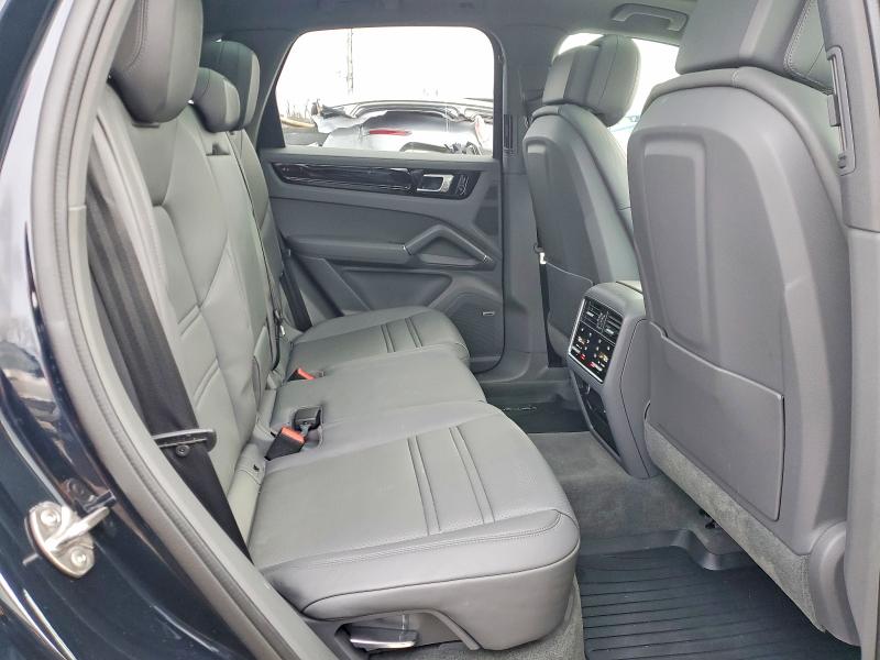Photo 11 from auction – 2021 PORSCHE CAYENNE S with VIN WP1AB2AY4MDA27357
