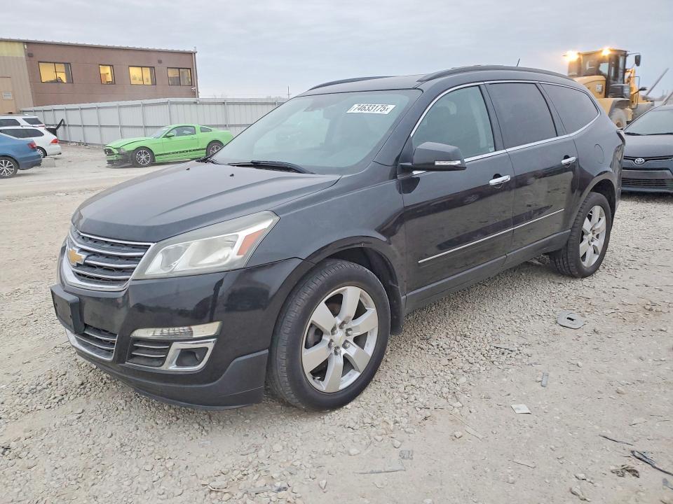 CHEVROLET TRAVERSE L 2015 with VIN 1GNKRJKD3FJ197812 - Photo from auction
