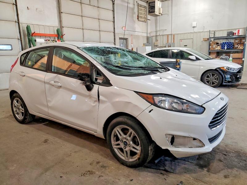 صورة رقم 4 من المزاد - 2019 FORD FIESTA مع VIN 3FADP4EJ8KM140664