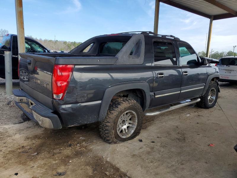 Photo 3 from auction – 2004 CHEVROLET AVALANCHE with VIN 3GNEC12T94G298888