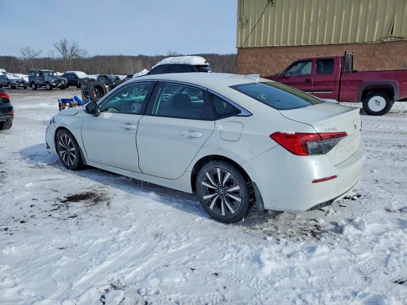 Photo 2 from auction – 2022 HONDA CIVIC with VIN 2HGFE1F78NH320435