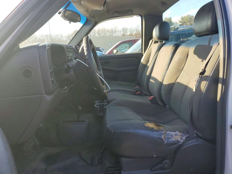 Photo 7 from auction – 2003 CHEVROLET SILVERADO with VIN 1GCEK14V93Z108631