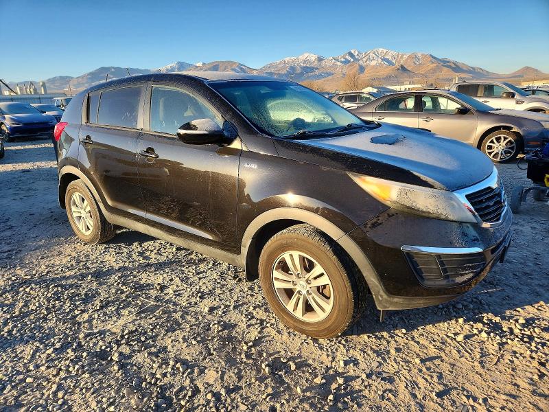 Photo 4 from auction – 2011 KIA SPORTAGE L with VIN KNDPBCA29B7076515