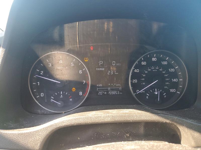 Photo 9 from auction – 2017 HYUNDAI ELANTRA with VIN 5NPD74LF5HH160779