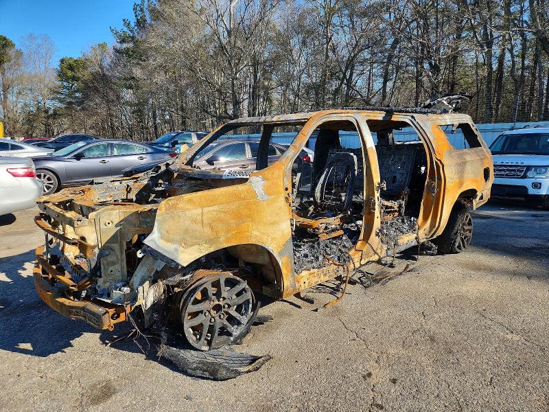 Photo 1 from auction – 2022 CHEVROLET SUBURBAN with VIN 1GNSCCKD6NR250161