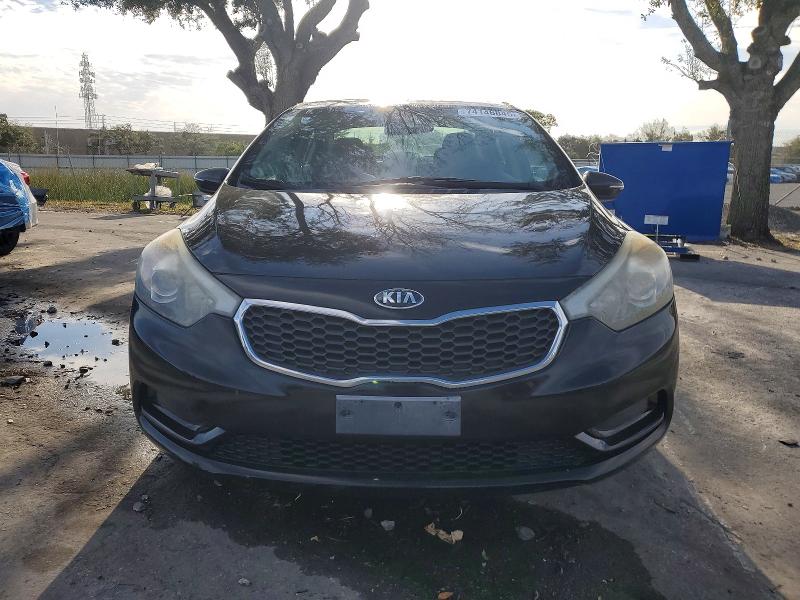 Photo 5 from auction – 2015 KIA FORTE with VIN KNAFX4A63F5362655