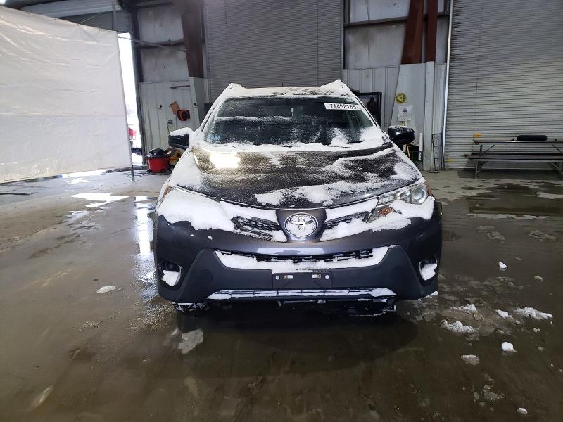 Photo 5 from auction – 2015 TOYOTA RAV4 with VIN JTMBFREV4FJ028290
