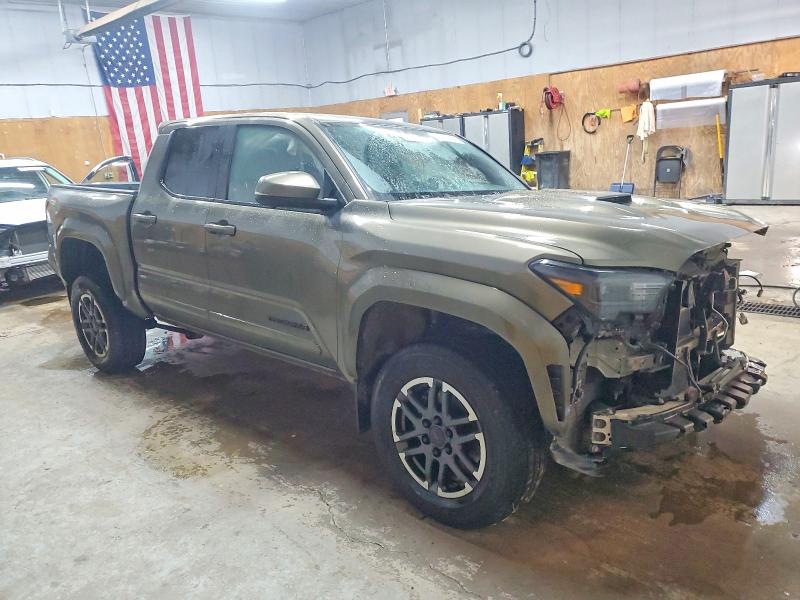 Photo 4 from auction – 2024 TOYOTA TACOMA with VIN 3TMLB5JN4RM018946