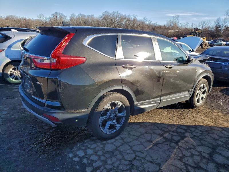 Photo 3 from auction – 2019 HONDA CR-V EX with VIN 2HKRW2H55KH633570