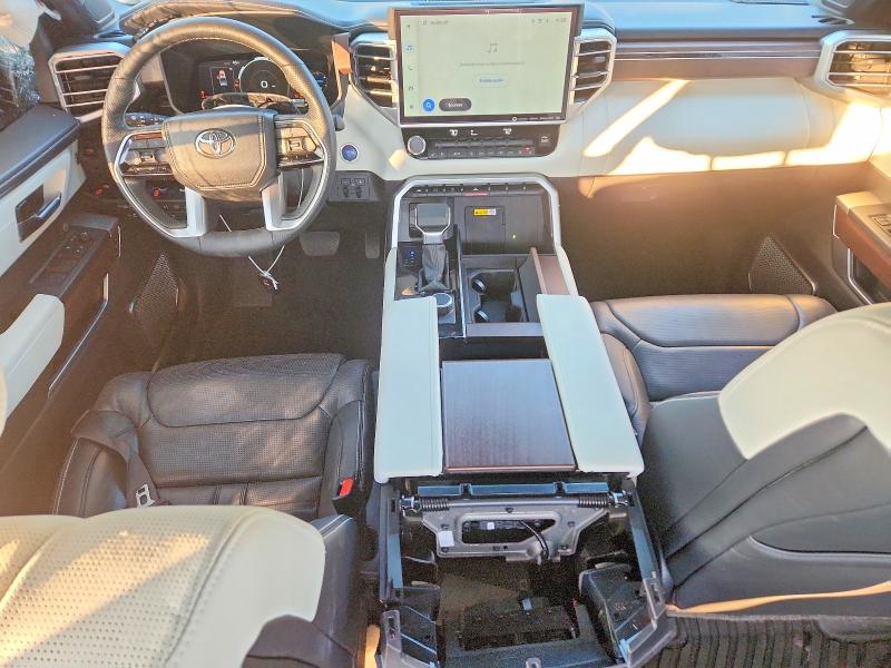 Photo 8 from auction – 2024 TOYOTA TUNDRA with VIN 5TFVC5DB2RX060341