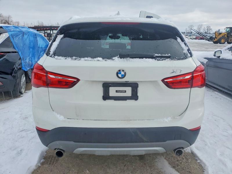 Photo 6 from auction – 2018 BMW X1 XDRIVE2 with VIN WBXHT3C32J5L25628