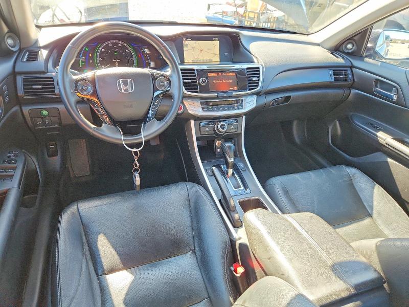 Photo 8 from auction – 2015 HONDA ACCORD with VIN 1HGCR6F77FA011091