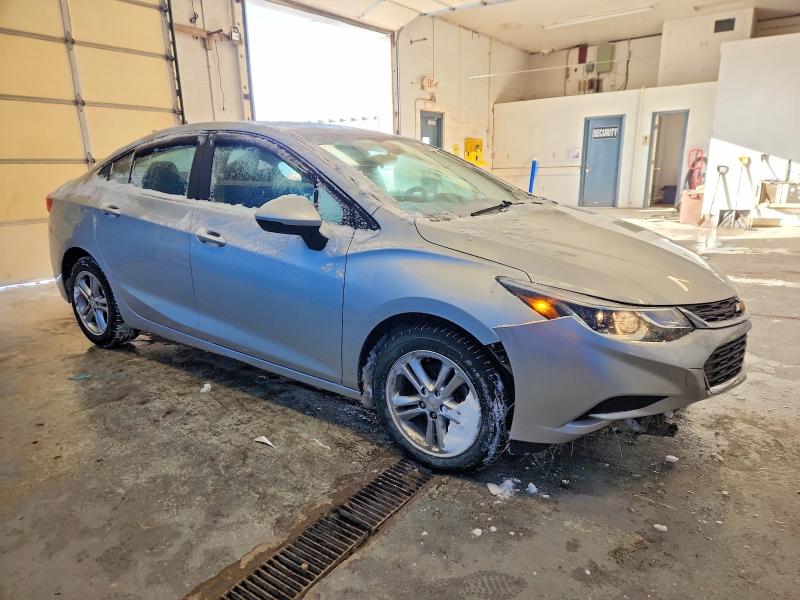 Photo 4 from auction – 2017 CHEVROLET CRUZE LT with VIN 3G1BE5SM7HS573241