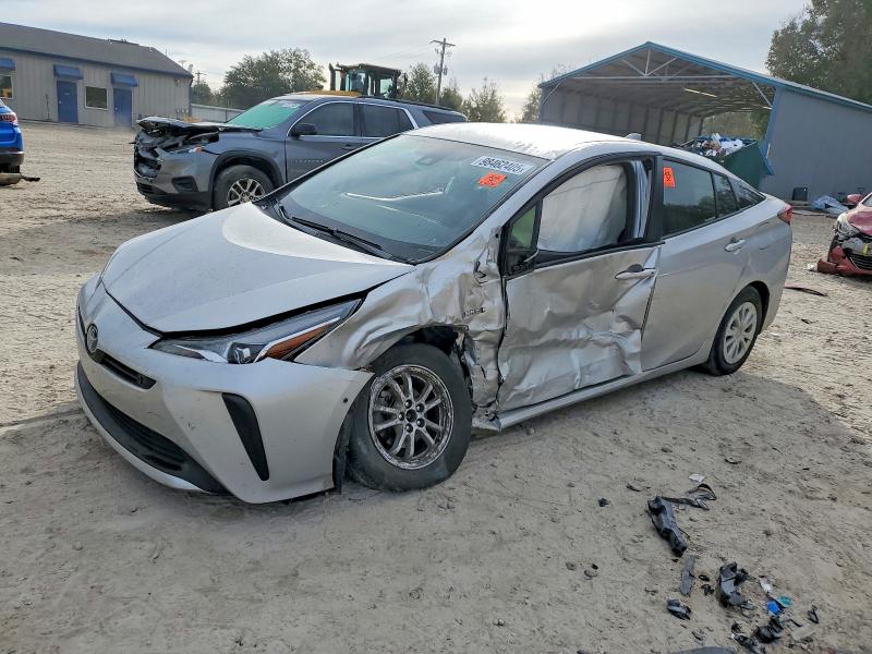 TOYOTA PRIUS 2022 with VIN JTDKAMFU3N3182273 - Photo from auction